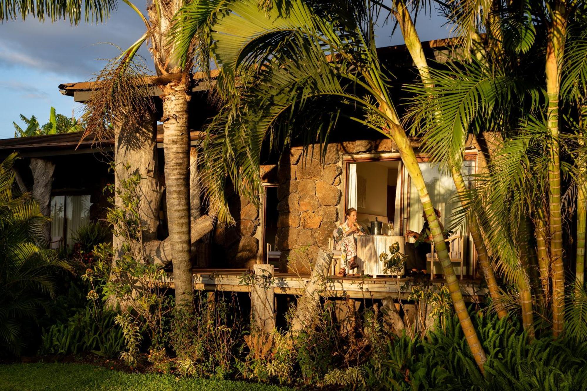 Hotel Hare Uta Hanga Roa Exterior foto